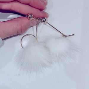 Fluffy ball earrings